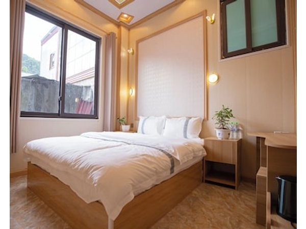 Quyenly Motel