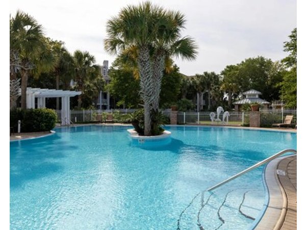 Village Of Baytowne Wharf Studio - Your All-inclusive Vacation Retreat!
