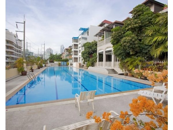 Argyle Apartments Pattaya