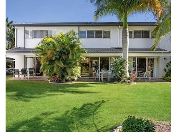 Unit 11 - Peaceful Garden Escape - 2BR Noosaville Getaway