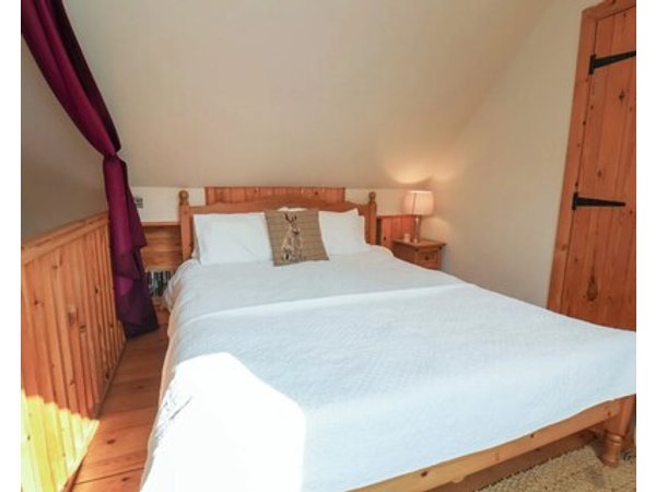 Horseshoe Cottage