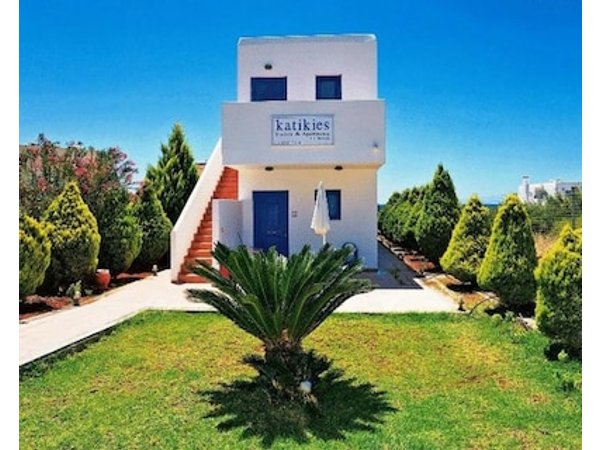 Katikies Studios & Apartments