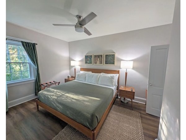 Hometract Cottage Historic Property Located In Charlottesville Va
