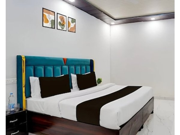 Brother hotel