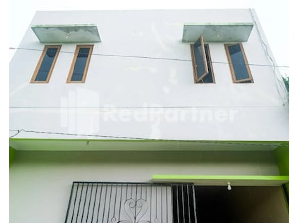 Mirza Residence Maguwoharjo Yogyakarta RedPartner
