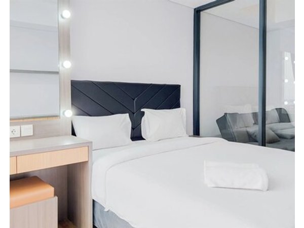 Good And Restful 1br At The Smith Alam Sutera Apartment