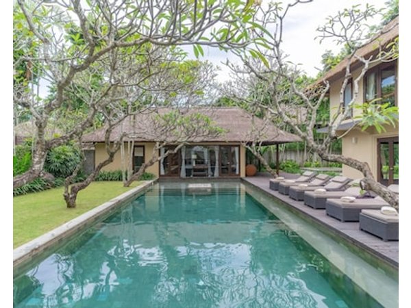 Kayumanis Nusa Dua Private Villa & Spa