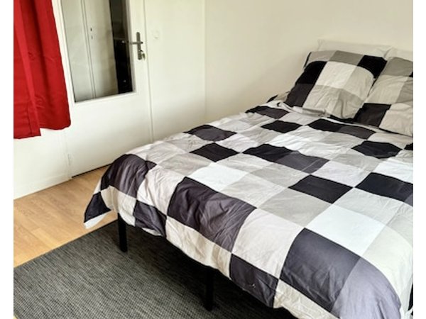 Cinematic Experience In Fully Renovated Apartment Near Montmartre - Paris