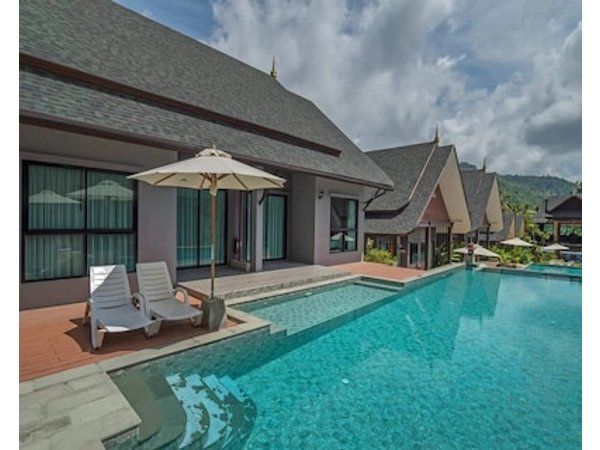 The Scene Cliff View Villas