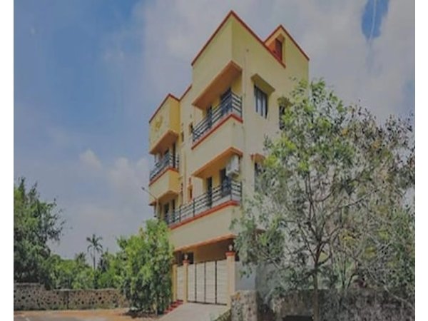 Vibrant Stay