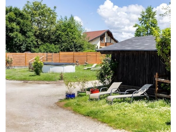 Cottage Létable With Private Terrace Shared Garden And Wi-fi