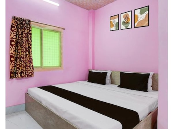 Hotel O Shakuntala Park Bus Terminus Behala