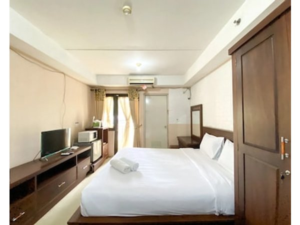Cozy Studio (no Kitchen) At 1st Floor Metropark Condominium Jabebeka Apartment