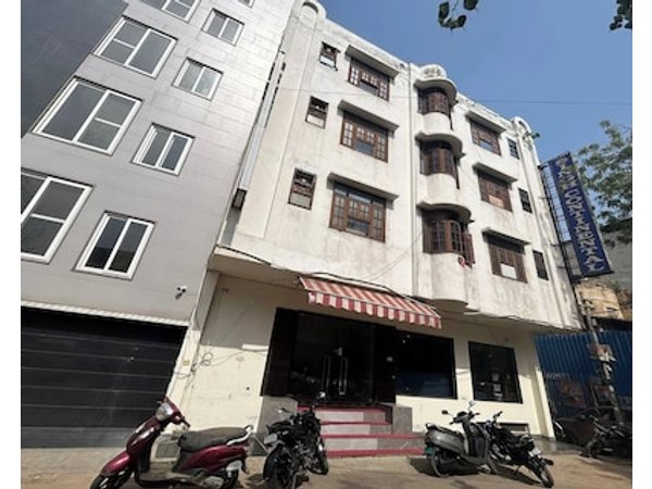 Hotel Singh Continental