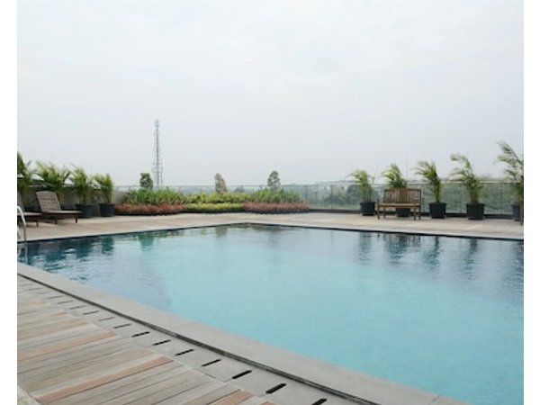 Comfort And Simply Look 1br At Tree Park City Bsd Apartment