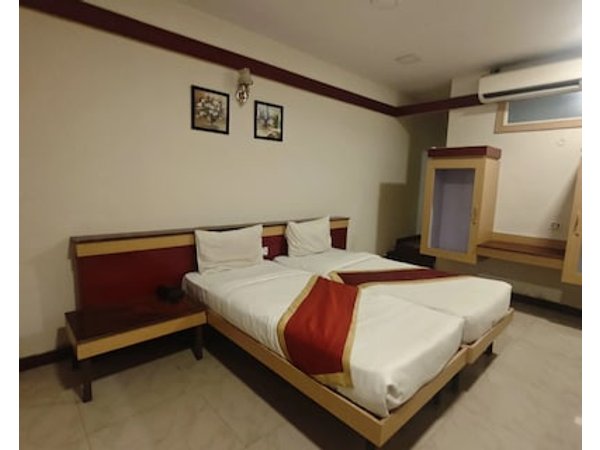 Stayz Royale Hotels - Electronic City