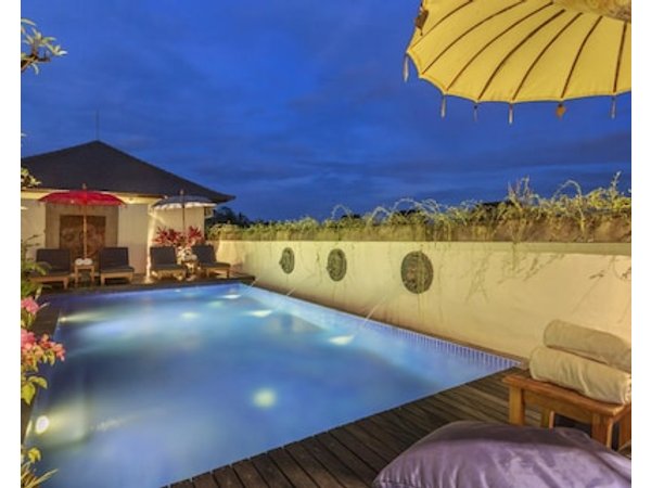 Solo Villas & Retreat