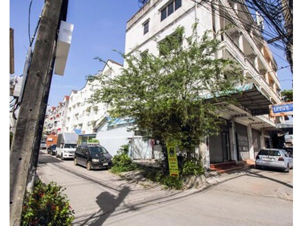 Slt Apartment Bangkok
