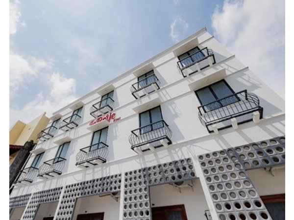 Urbanview TeBeYe Syariah UNS Solo