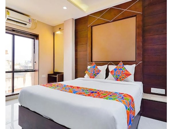 FabHotel Eros 211