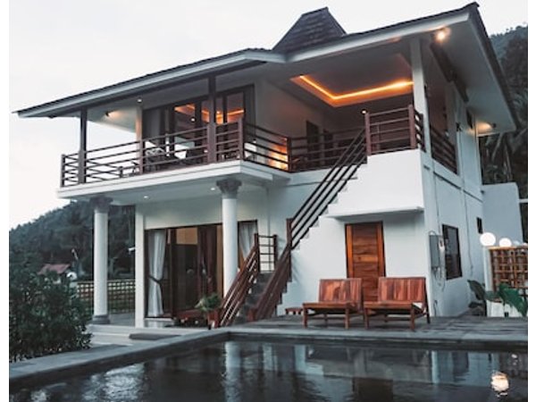 Semu Villas kerujuk