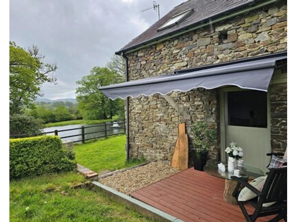 The Old Workshop Pet Friendly Country Holiday Cottage In Lampeter