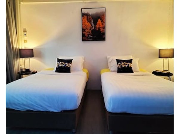 ONEWAY Guest House BKK