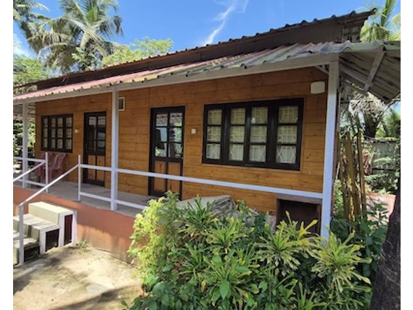 Furtado Beach Cottages