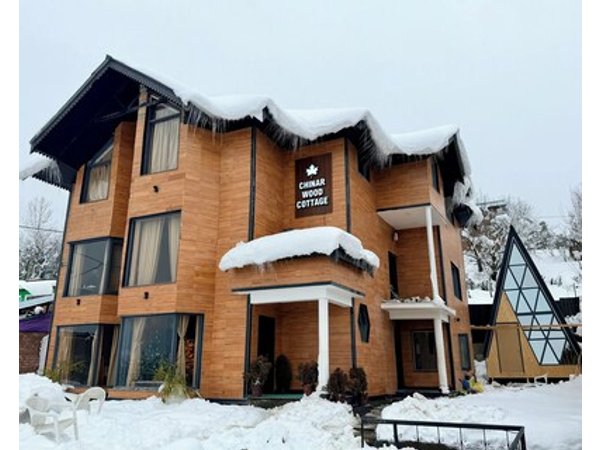 Chinar Wood Cottage