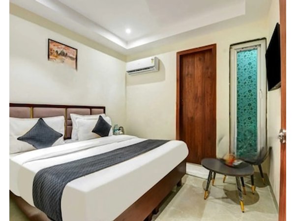 SS GROUP OF HOTELS AT IGI AIRPORT DELHI
