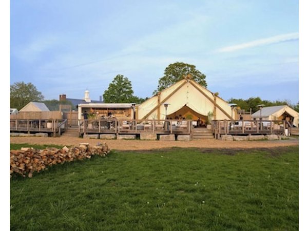 Serene Island Glamping Getaway with Skyline Views Near Lower Manhattan New York New York