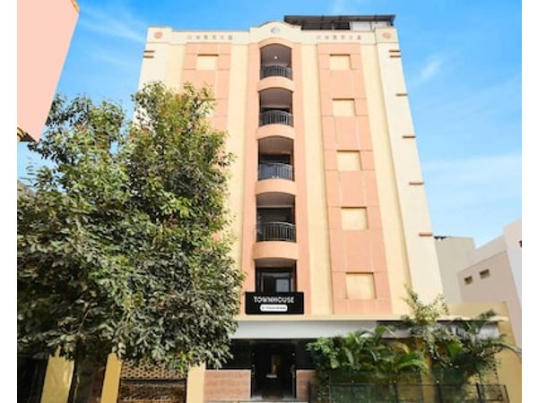 Townhouse Oak Iskcon Temple Secunderabad