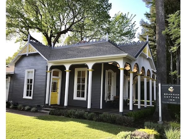 Brannan Cottage Inn