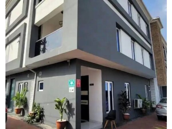 Sapphire- Marvelous 3-bedroom apartment in Lagos