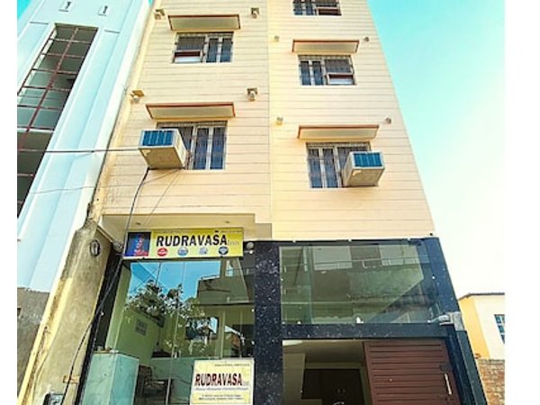 Rudravasa Inn