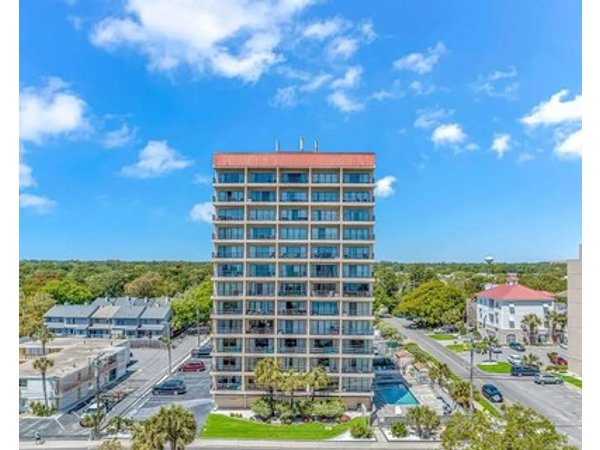 Beautifully Updated 2 BR Condo with Fireplace-Ocean Villas 502