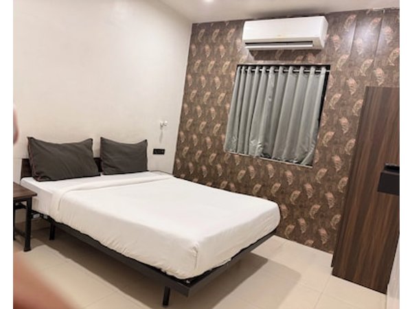 Hotel Lotus
