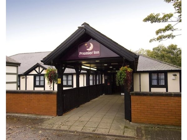 Premier Inn Manchester - Swinton
