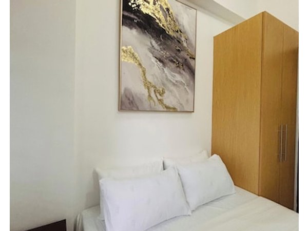 Serene Getaway with Prime Emperador View