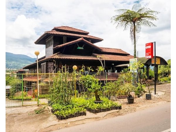 Cottage Syariah GS Rumah Kayu Bandung