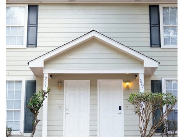 2br Magnolia Haven | Pet-friendly Getaway
