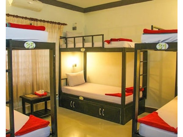 Tropical Breeze Guest House