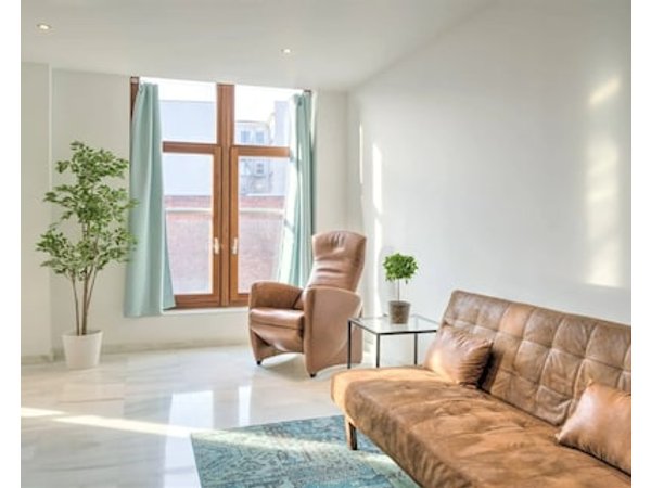 9-persons Apartment in Centre of Antwerp
