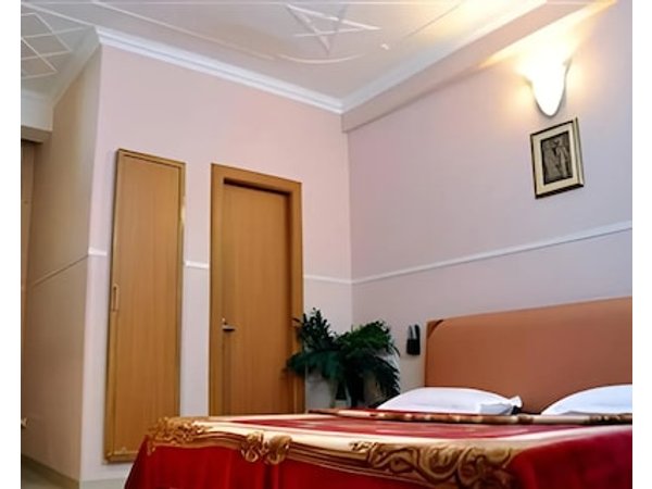Hotel Queen
