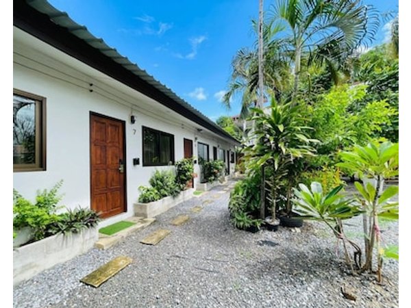 New Breakers Hotel Rawai