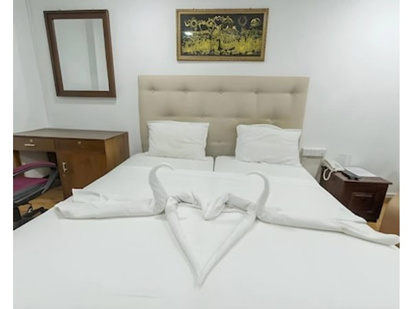 Metro City Hotel