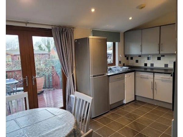 Elckys HOT TUB Holiday Lodge York