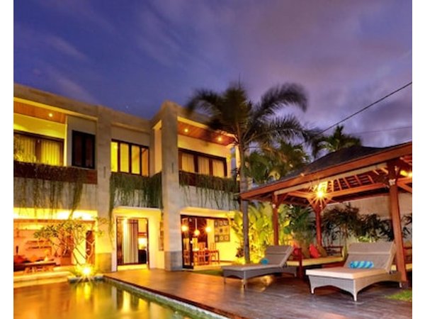 Artisane Villas And Spa