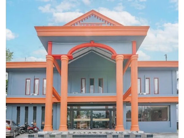 Collection O Pusat Kota Pekanbaru Near Mall Ska Formerly Hotel Olgaria