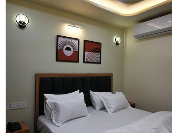 Hotel Om Elite Stay